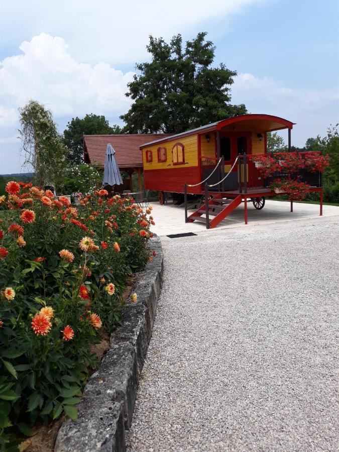 La Roulotte De Bourgogne Villa Brianny ภายนอก รูปภาพ